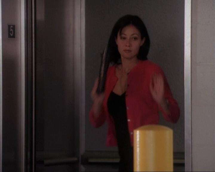 Charmed-Online-dot-net_116WichPrueIsItAnyway1443.jpg