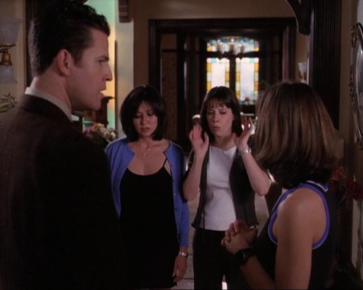 Charmed-Online-dot-net_116WichPrueIsItAnyway1658.jpg