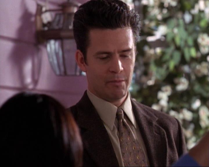 Charmed-Online-dot-net_116WichPrueIsItAnyway1722.jpg