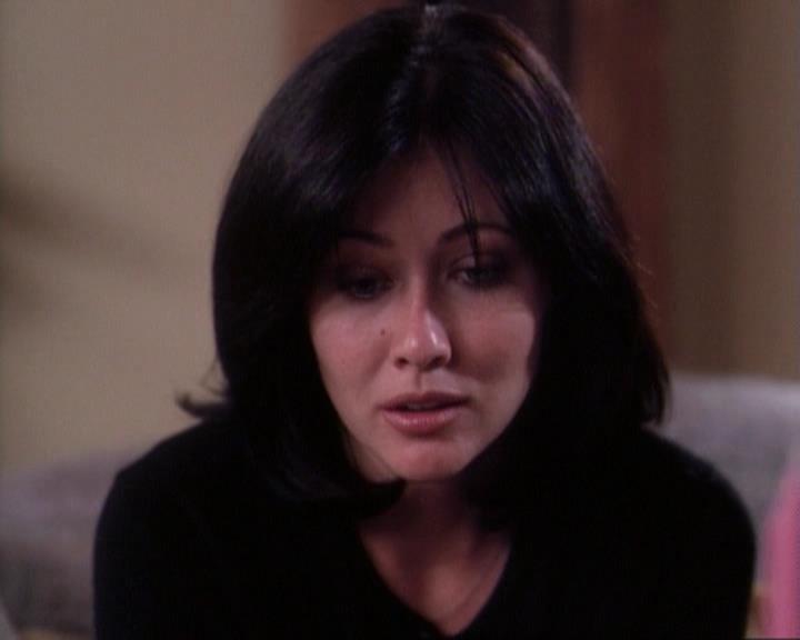 Charmed-Online-dot-net_116WichPrueIsItAnyway1758.jpg