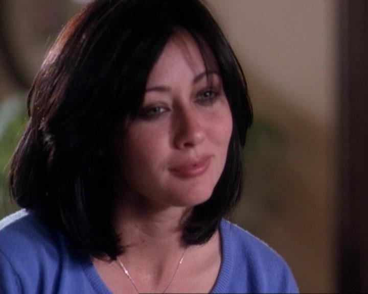 Charmed-Online-dot-net_116WichPrueIsItAnyway1765.jpg