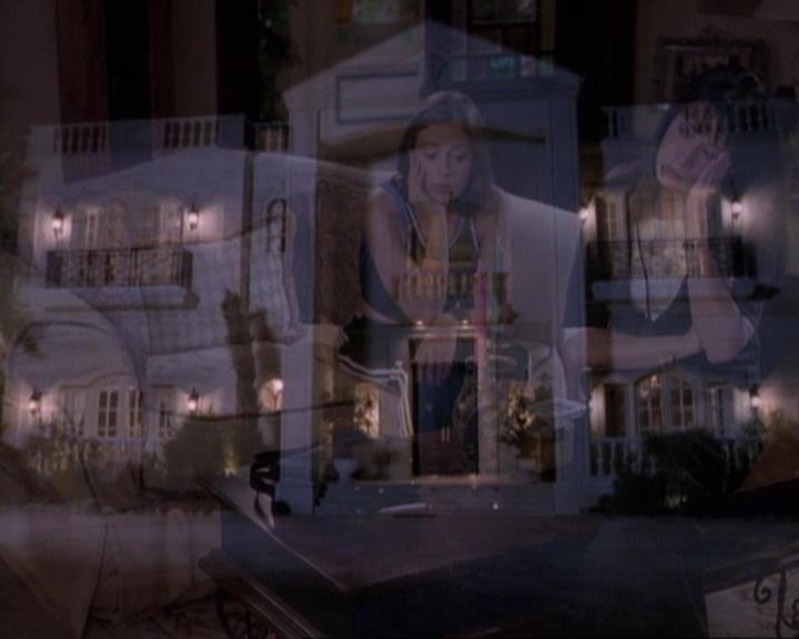 Charmed-Online-dot-net_116WichPrueIsItAnyway1811.jpg