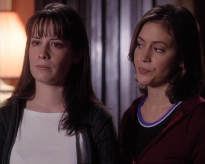 Charmed-Online-dot-net_116WichPrueIsItAnyway1845.jpg