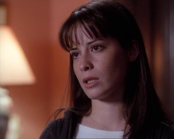 Charmed-Online-dot-net_116WichPrueIsItAnyway1873.jpg