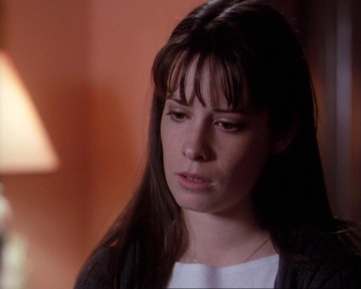 Charmed-Online-dot-net_116WichPrueIsItAnyway1913.jpg