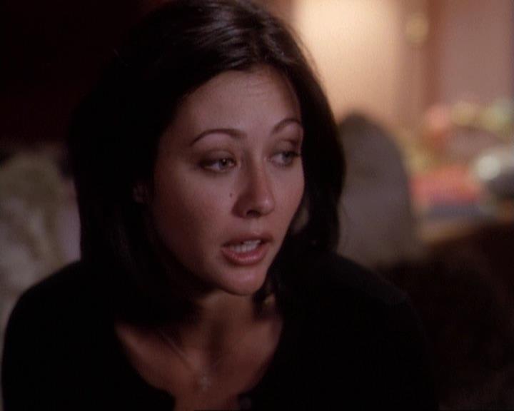 Charmed-Online-dot-net_116WichPrueIsItAnyway1917.jpg Charmed-Online-dot-net_116WichPrueIsItAnyway1917.jpg