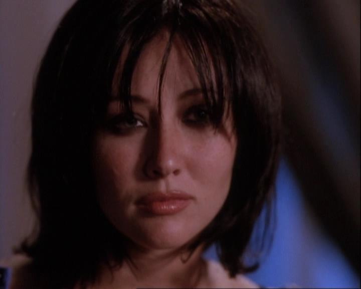 Charmed-Online-dot-net_116WichPrueIsItAnyway1996.jpg Charmed-Online-dot-net_116WichPrueIsItAnyway1996.jpg