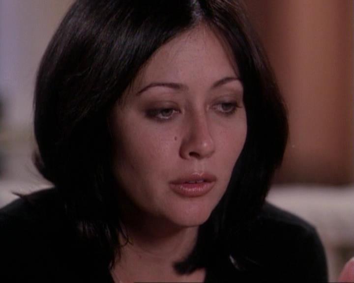 Charmed-Online-dot-net_116WichPrueIsItAnyway2079.jpg