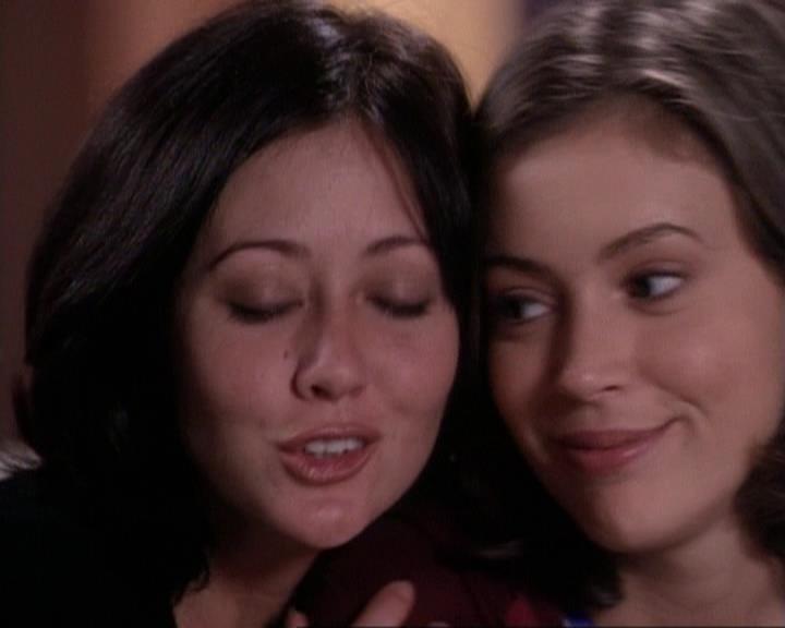 Charmed-Online-dot-net_116WichPrueIsItAnyway2089.jpg