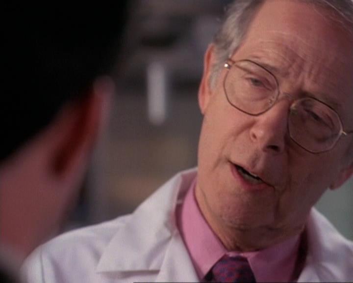 Charmed-Online-dot-net_116WichPrueIsItAnyway2140.jpg