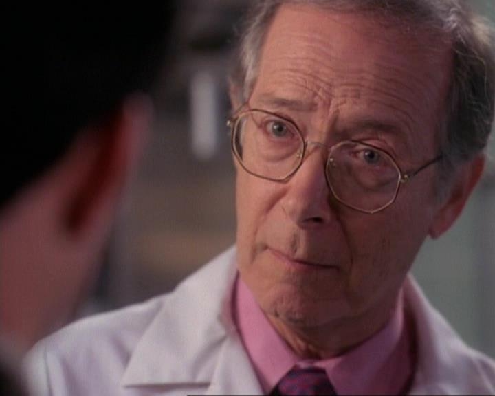 Charmed-Online-dot-net_116WichPrueIsItAnyway2144.jpg