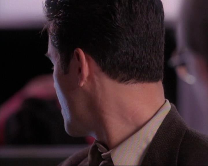 Charmed-Online-dot-net_116WichPrueIsItAnyway2146.jpg