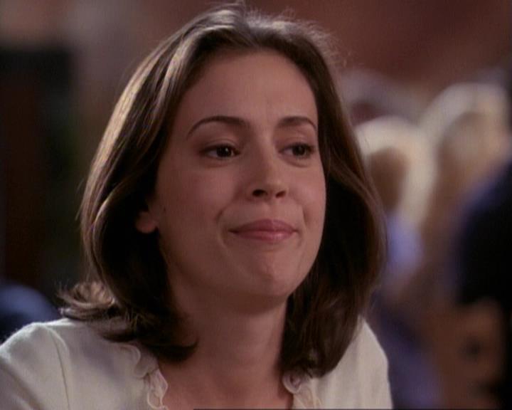 Charmed-Online-dot-net_116WichPrueIsItAnyway2367.jpg