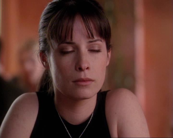 Charmed-Online-dot-net_116WichPrueIsItAnyway2378.jpg