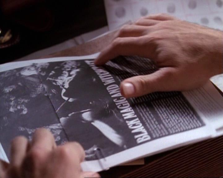 Charmed-Online-dot-net_116WichPrueIsItAnyway2396.jpg