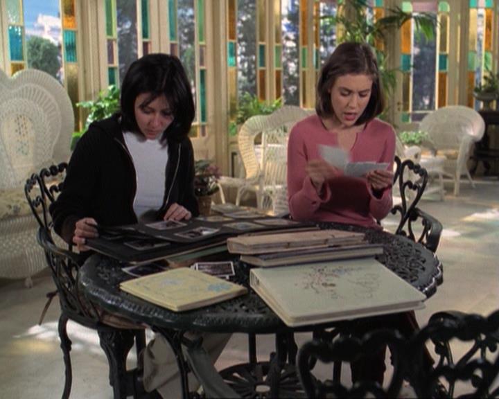 Charmed-Online-dot-net_117That70sEpisode0003.jpg