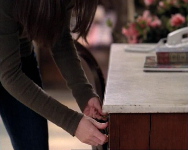 Charmed-Online-dot-net_117That70sEpisode0049.jpg