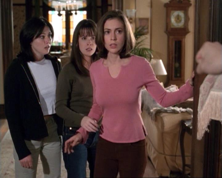 Charmed-Online-dot-net_117That70sEpisode0175.jpg