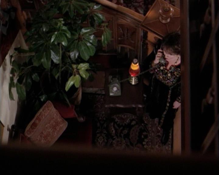 Charmed-Online-dot-net_117That70sEpisode0247.jpg