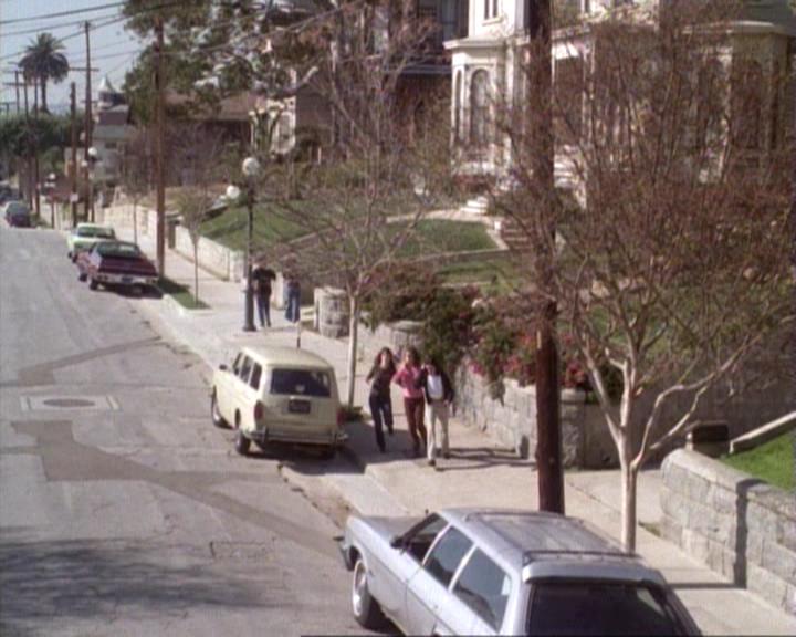 Charmed-Online-dot-net_117That70sEpisode0573.jpg