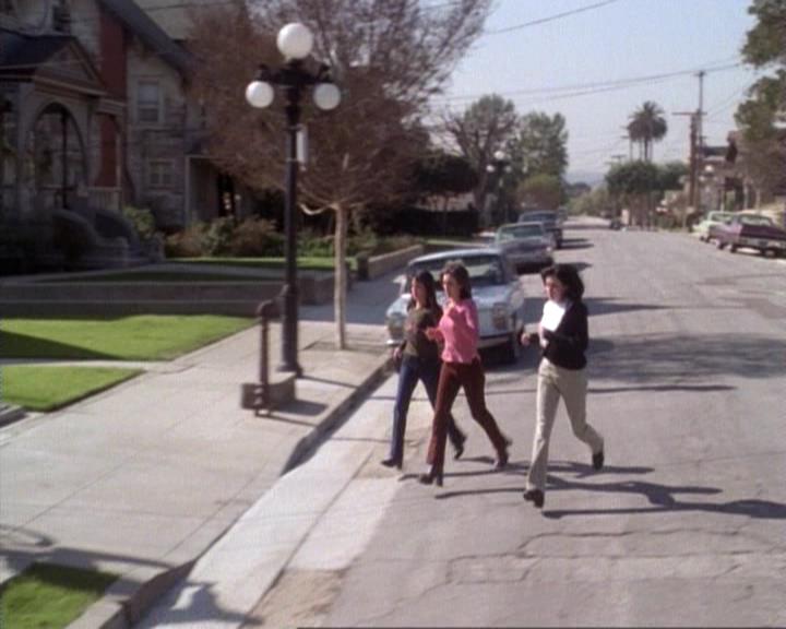 Charmed-Online-dot-net_117That70sEpisode0578.jpg