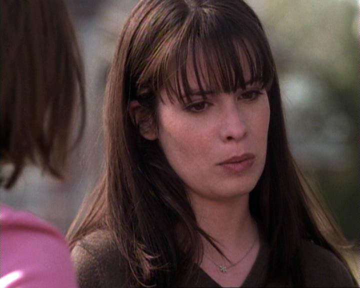 Charmed-Online-dot-net_117That70sEpisode0601.jpg