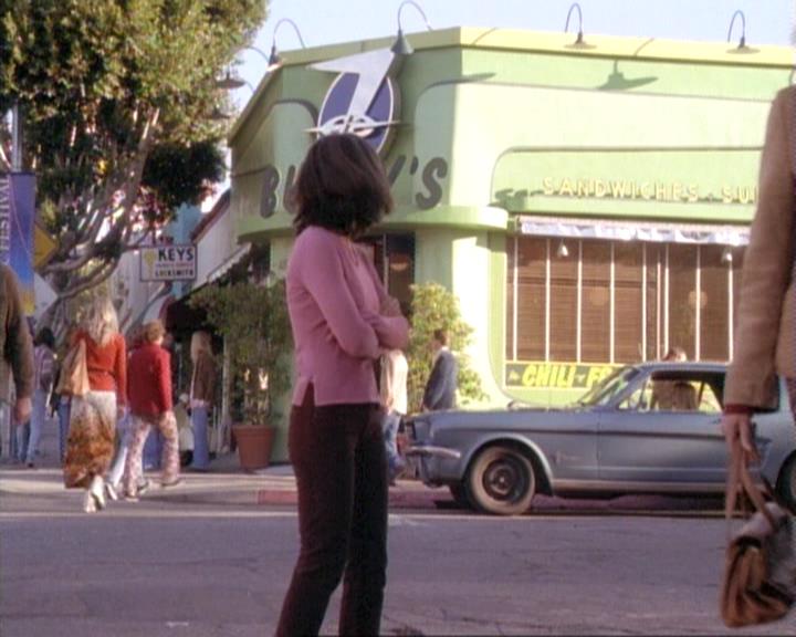 Charmed-Online-dot-net_117That70sEpisode0655.jpg