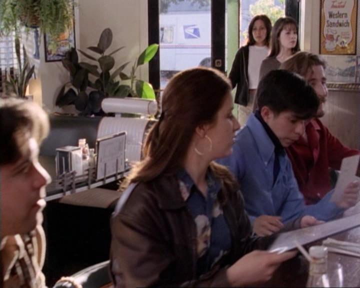 Charmed-Online-dot-net_117That70sEpisode0659.jpg