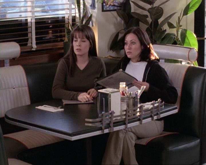 Charmed-Online-dot-net_117That70sEpisode0672.jpg