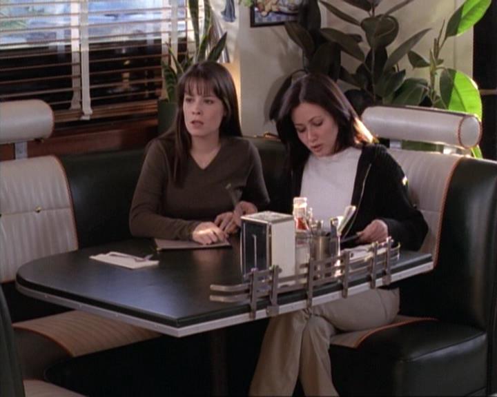 Charmed-Online-dot-net_117That70sEpisode0673.jpg Charmed-Online-dot-net_117That70sEpisode0673.jpg