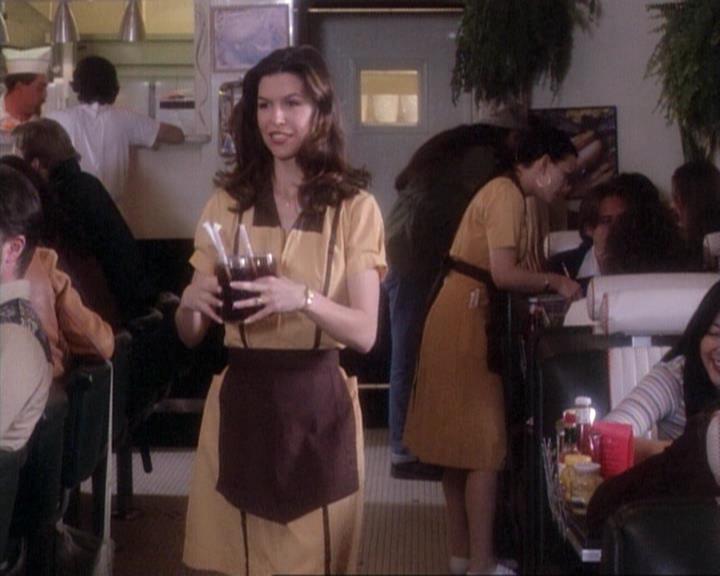 Charmed-Online-dot-net_117That70sEpisode0686.jpg