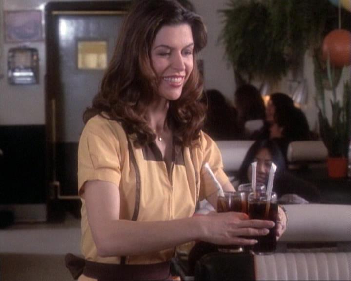 Charmed-Online-dot-net_117That70sEpisode0694.jpg