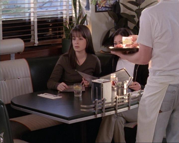 Charmed-Online-dot-net_117That70sEpisode0699.jpg