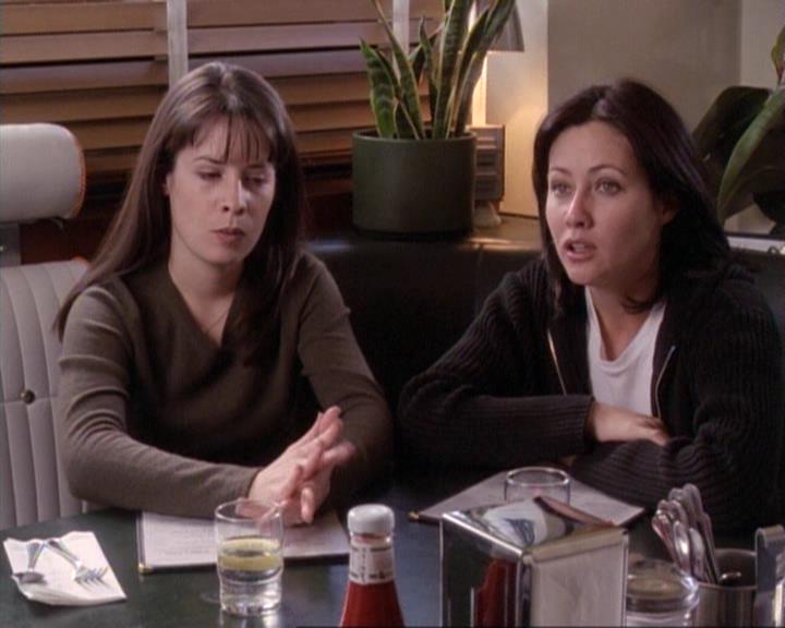 Charmed-Online-dot-net_117That70sEpisode0740.jpg