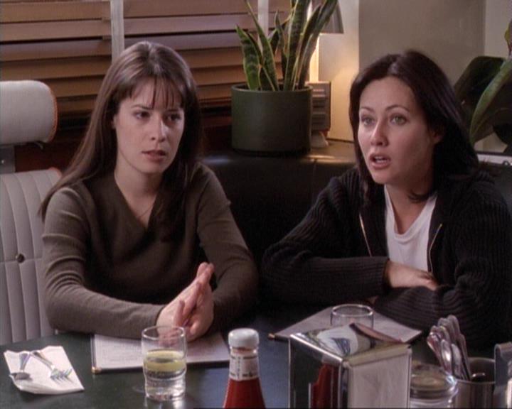 Charmed-Online-dot-net_117That70sEpisode0741.jpg