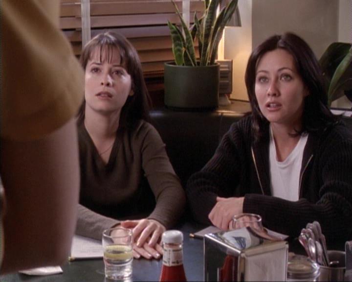 Charmed-Online-dot-net_117That70sEpisode0755.jpg Charmed-Online-dot-net_117That70sEpisode0755.jpg