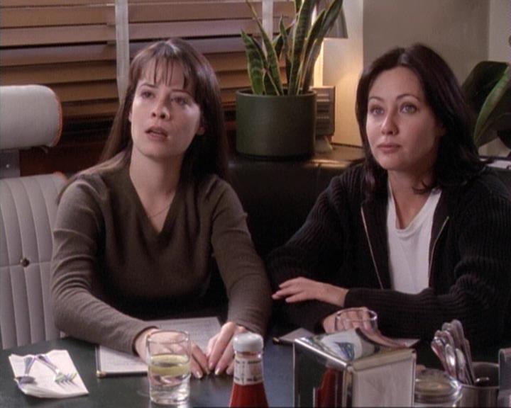 Charmed-Online-dot-net_117That70sEpisode0765.jpg