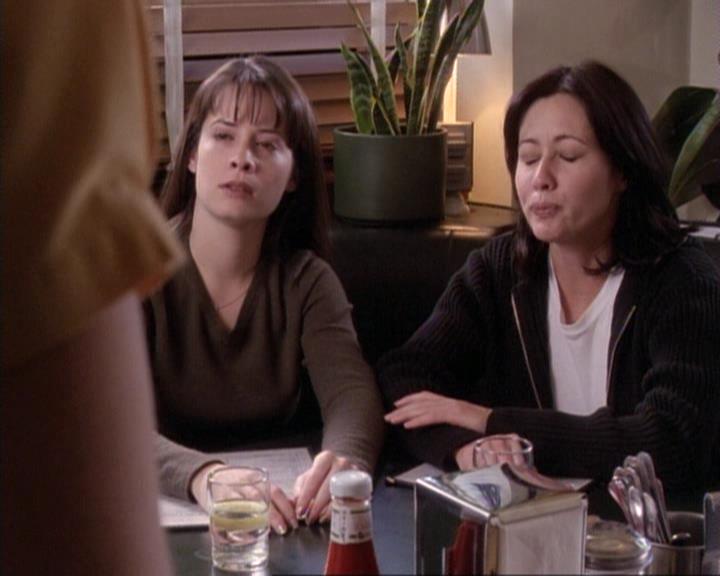 Charmed-Online-dot-net_117That70sEpisode0766.jpg