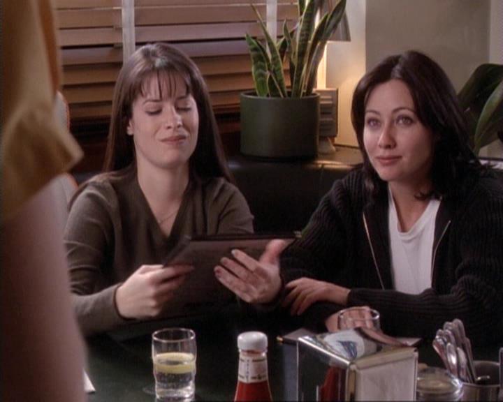 Charmed-Online-dot-net_117That70sEpisode0783.jpg