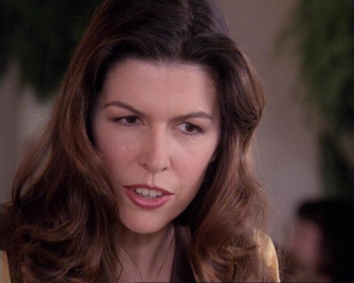 Charmed-Online-dot-net_117That70sEpisode0788.jpg