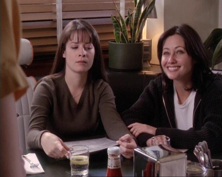 Charmed-Online-dot-net_117That70sEpisode0794.jpg