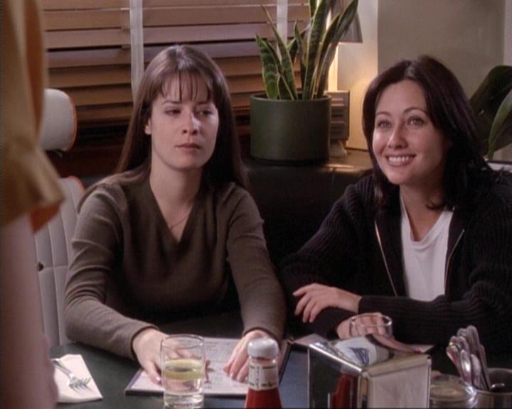 Charmed-Online-dot-net_117That70sEpisode0795.jpg