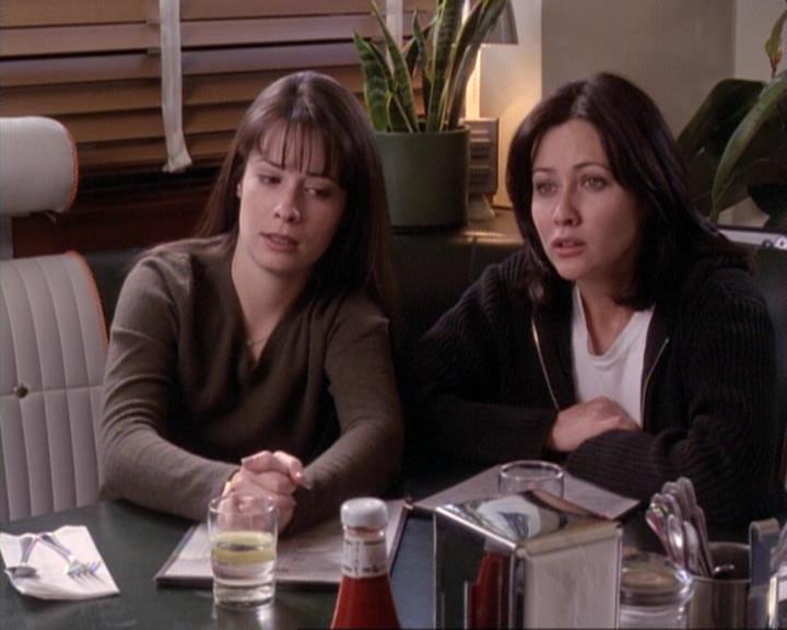 Charmed-Online-dot-net_117That70sEpisode0853.jpg
