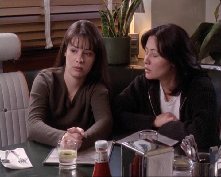 Charmed-Online-dot-net_117That70sEpisode0854.jpg