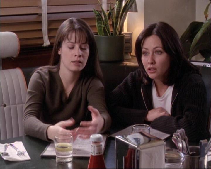 Charmed-Online-dot-net_117That70sEpisode0856.jpg