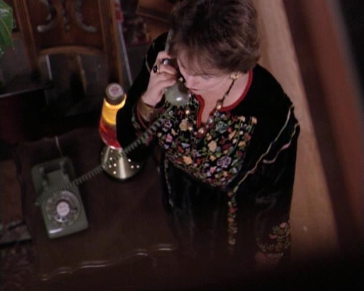 Charmed-Online-dot-net_117That70sEpisode0888.jpg