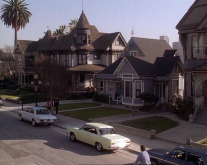 Charmed-Online-dot-net_117That70sEpisode1009.jpg