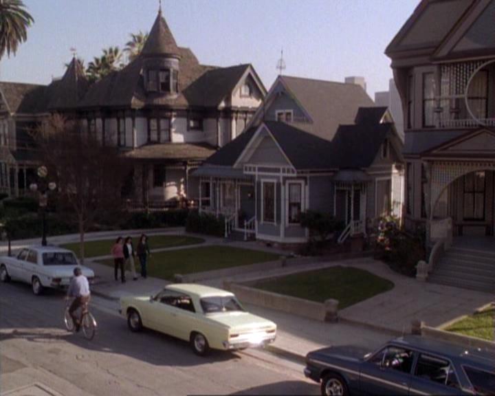 Charmed-Online-dot-net_117That70sEpisode1012.jpg Charmed-Online-dot-net_117That70sEpisode1012.jpg