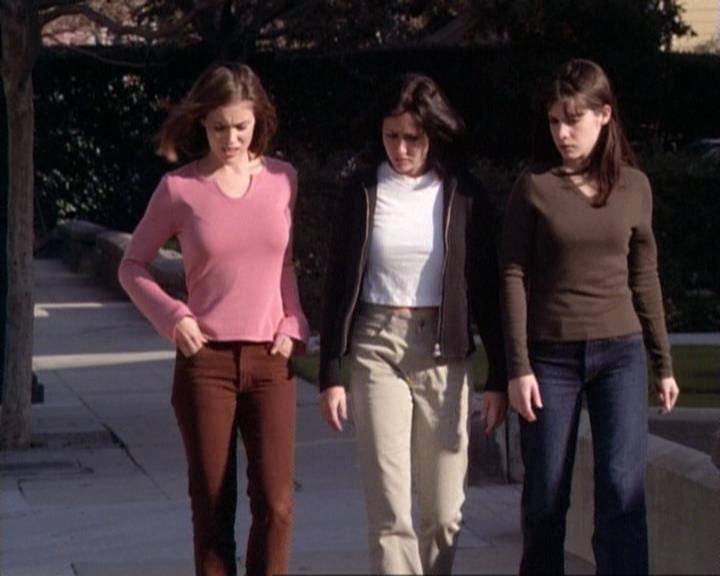 Charmed-Online-dot-net_117That70sEpisode1021.jpg Charmed-Online-dot-net_117That70sEpisode1021.jpg