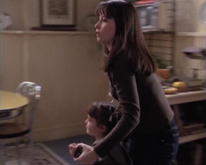 Charmed-Online-dot-net_117That70sEpisode1264.jpg Charmed-Online-dot-net_117That70sEpisode1264.jpg